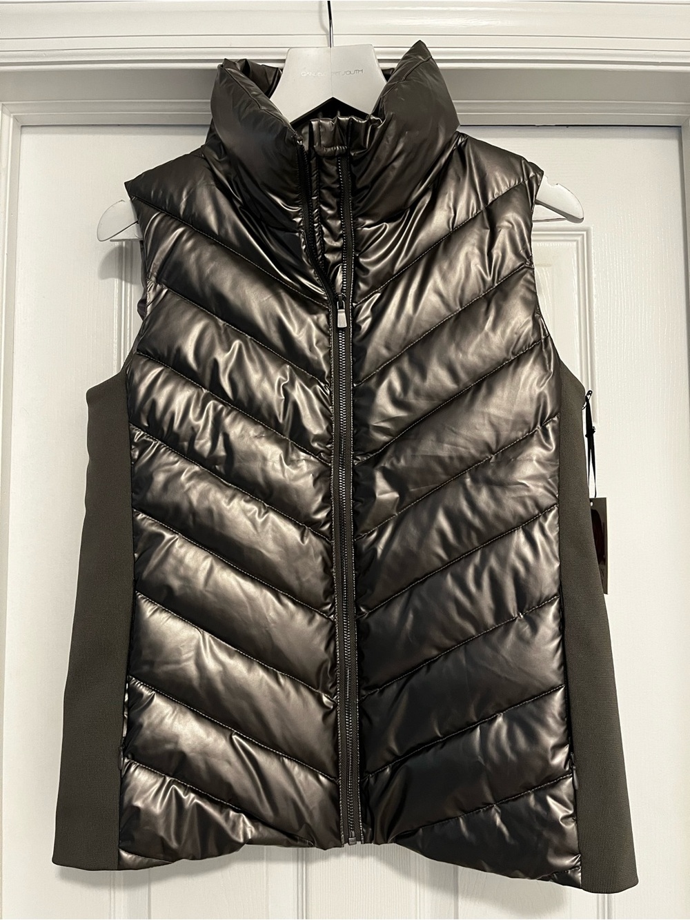 Quilted Sleeveless Puffer Vest